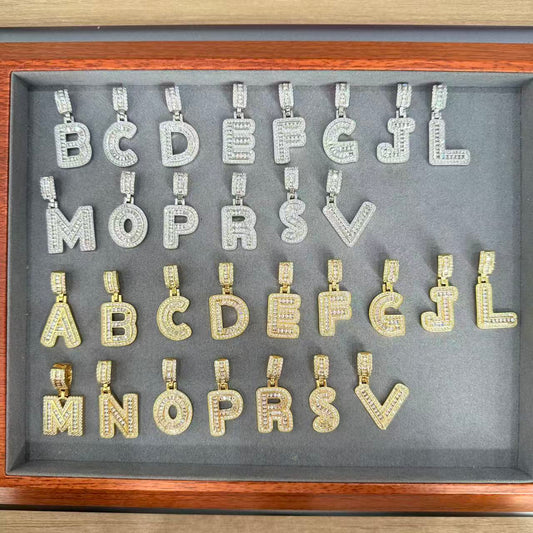 【Flash Sale】【Limited Stock!】Zirconia Initial Pendant